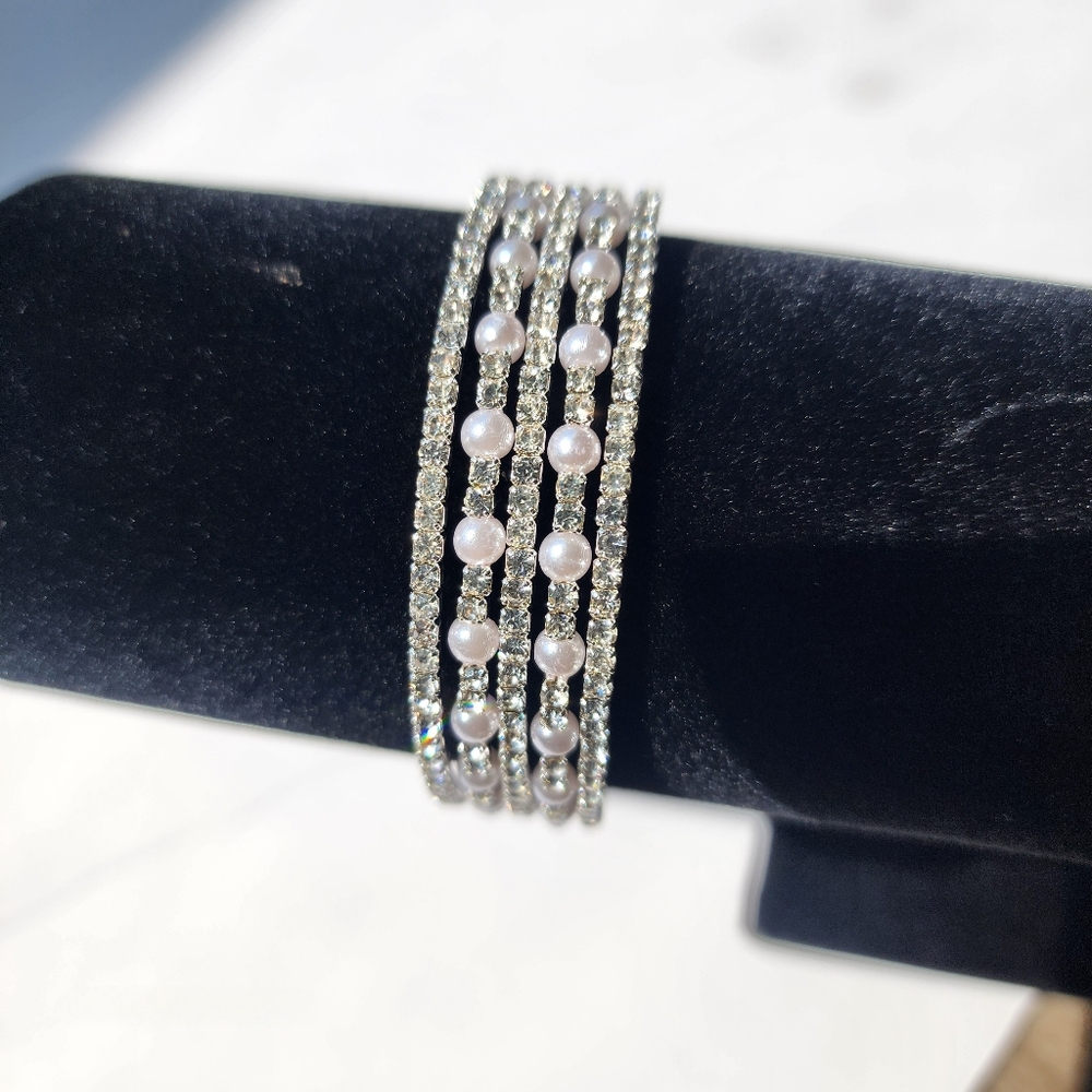 Women's 5 row Rhinestones with Faux White Pearl Bead Stretch Cuff Bangle - Picture 5 of 6